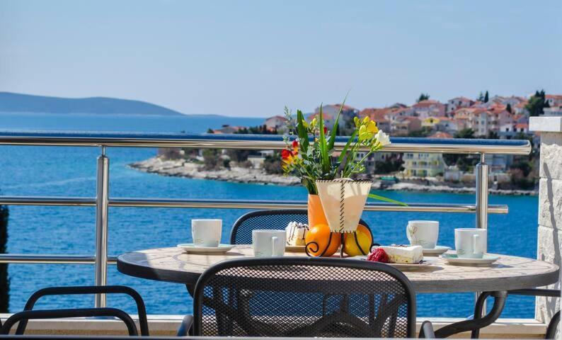 Villa Marta Apartmani Trogir Kültér fotó